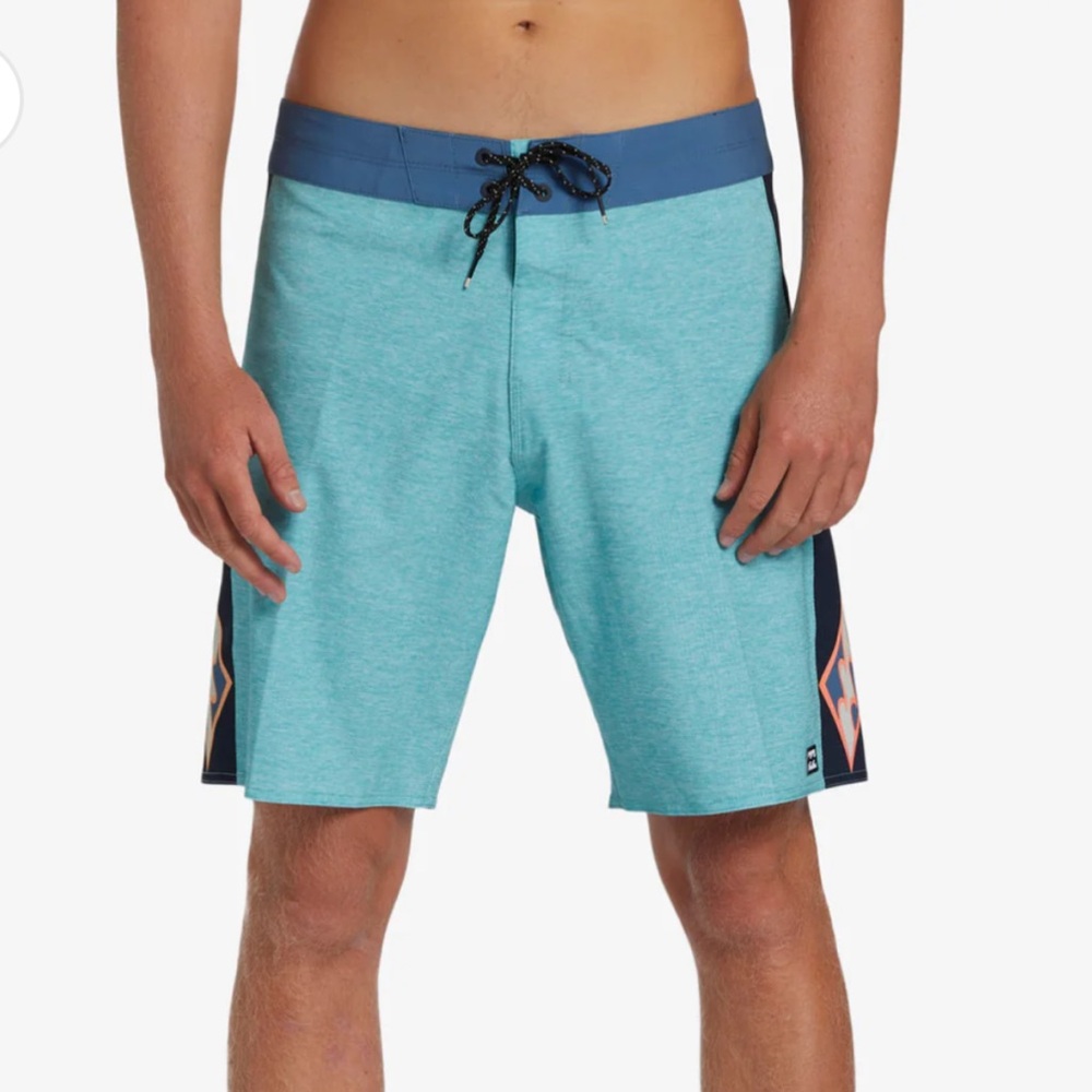 Billabong Boardshorts - 30